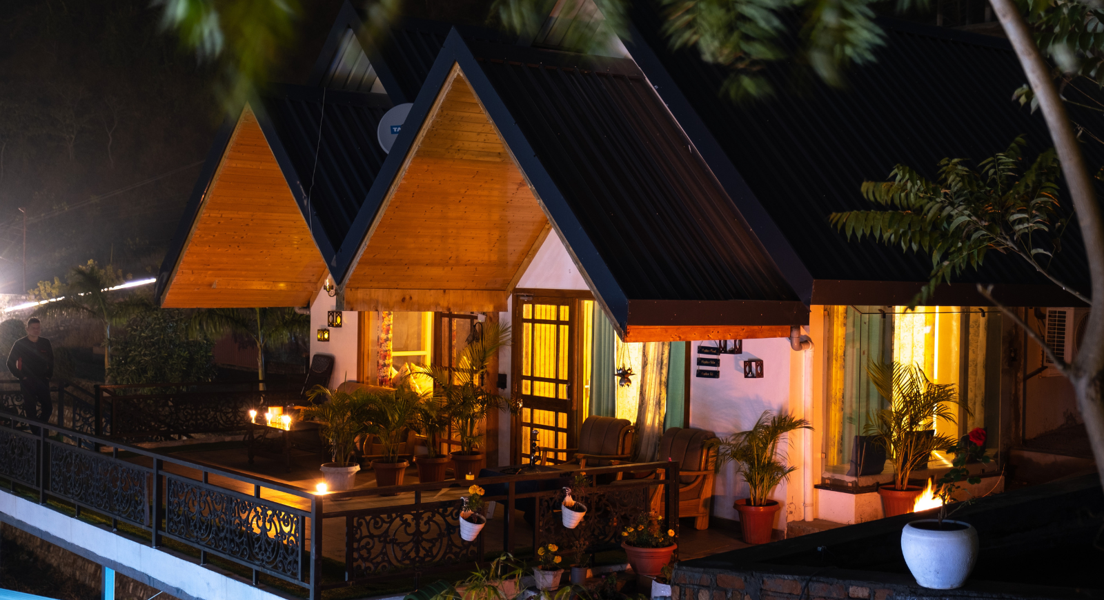 very cheap travel Homestay Travel vacation trips